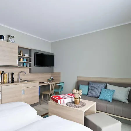 Elaya Stuttgart 4* 뵈브링엔