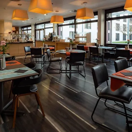 Elaya Stuttgart 호텔 뵈브링엔