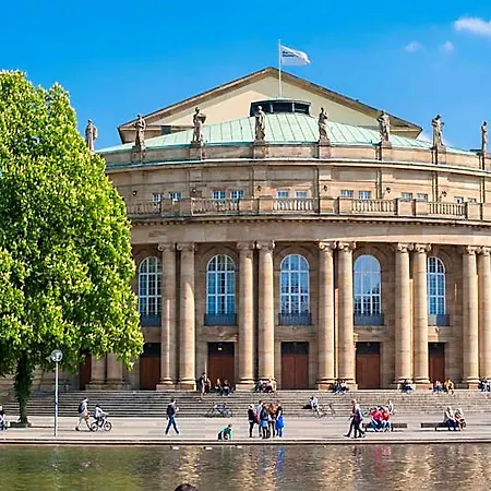 Elaya Stuttgart