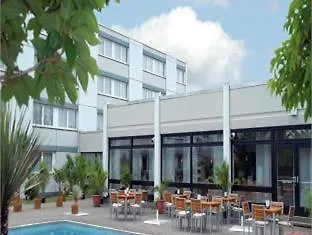 Elaya Stuttgart