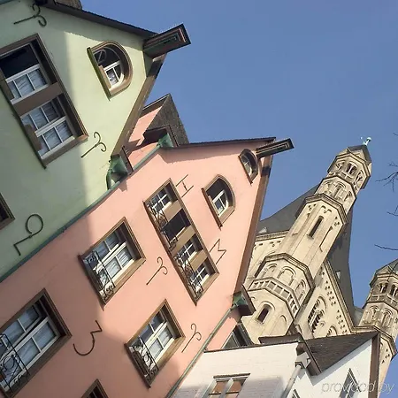 Elaya Stuttgart 4* 뵈브링엔