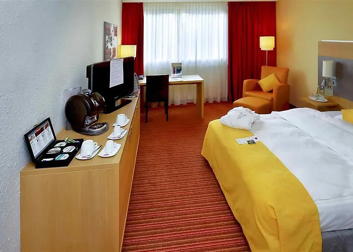 Elaya Stuttgart Бёблинген