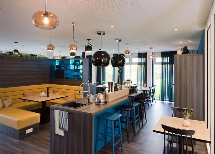 Elaya Stuttgart Отель 4*