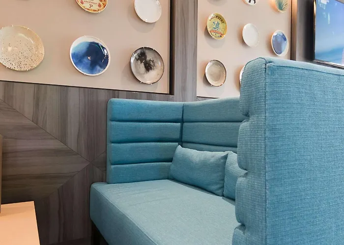 Elaya Stuttgart بوبلنغ