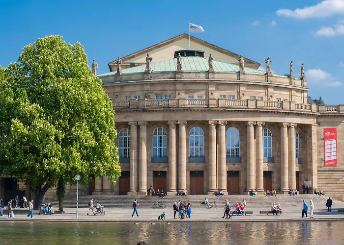 Elaya Stuttgart 4* 뵈브링엔